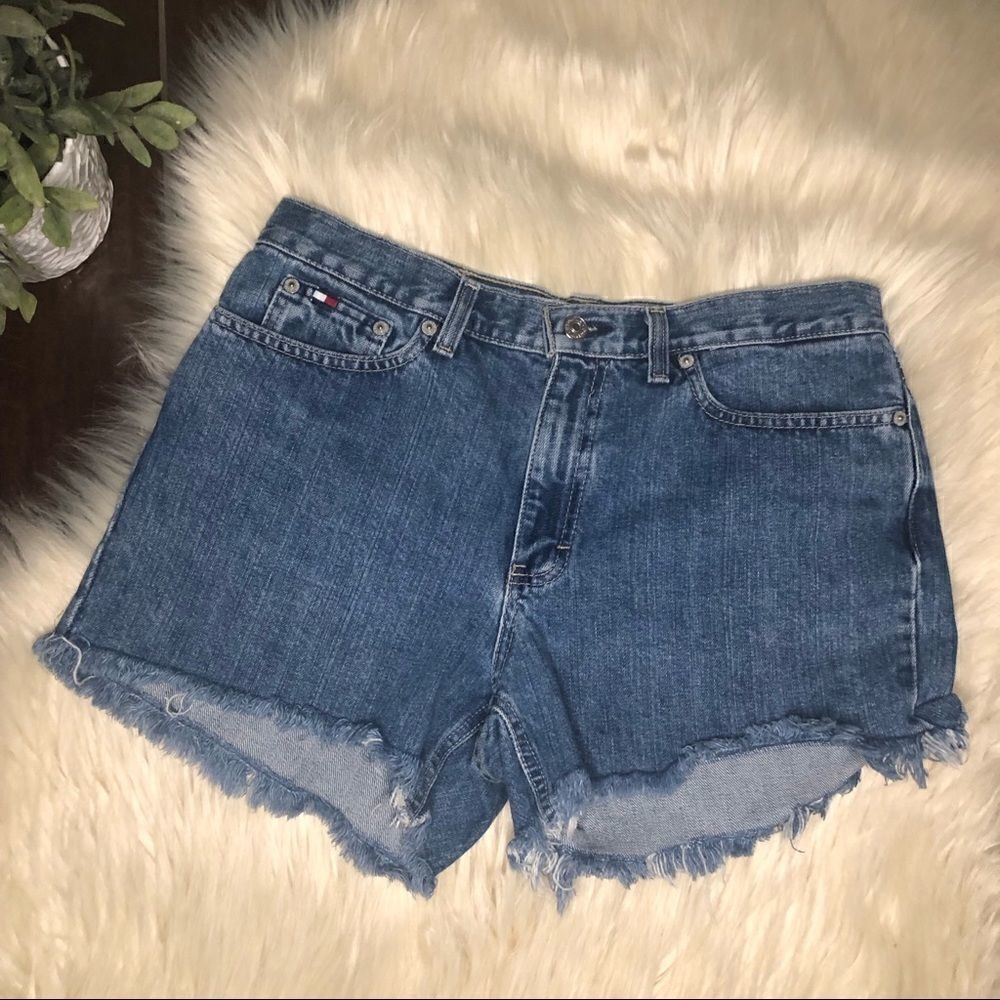 Tommy Hilfiger denim frayed hem shorts sz 8
